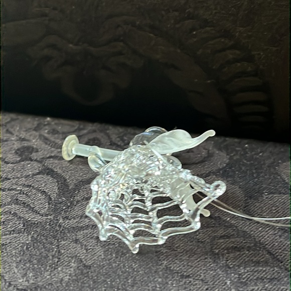 Vintage Angel Ornament Glass Angelic Spun Glass Christmas Tree Ornament - Picture 7 of 9